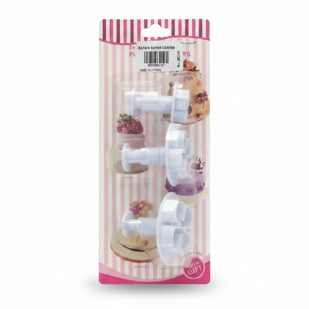 CAKE CUTTERS