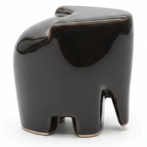 ONAMANT ELEPHANT B